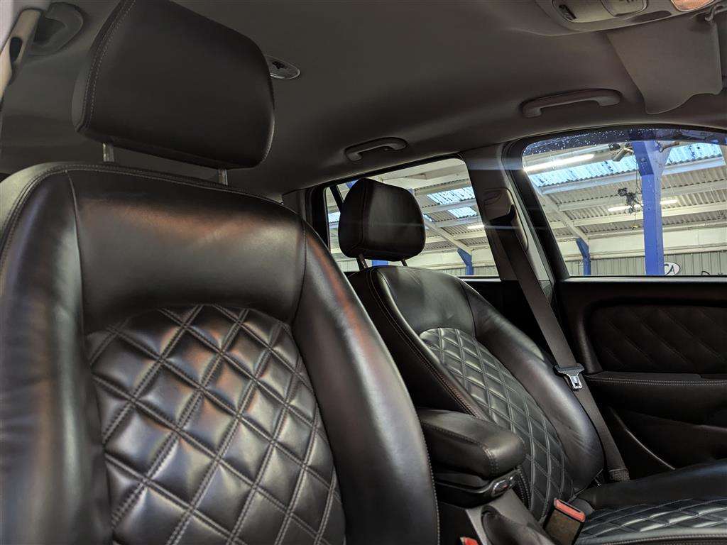 <p>2008 JAGUAR X-TYPE SE</p>