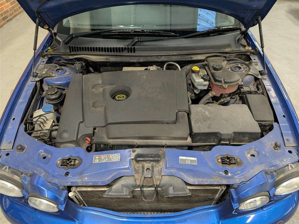 <p>2008 JAGUAR X-TYPE SE</p>