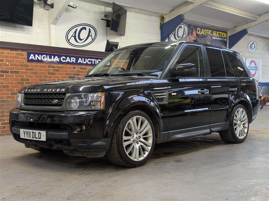 <p>2011 LAND ROVER RANGE ROVER SP HSE TDV6 A</p>