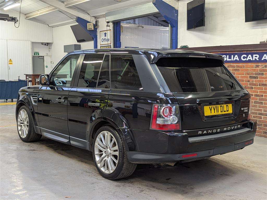 <p>2011 LAND ROVER RANGE ROVER SP HSE TDV6 A</p>