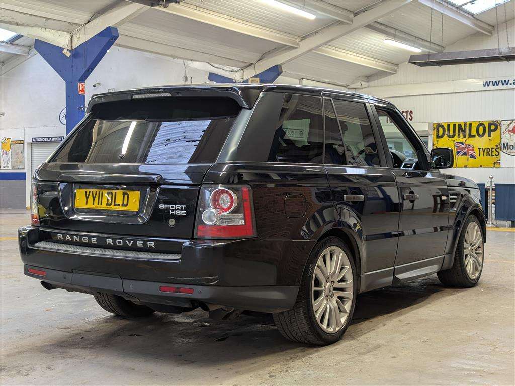 <p>2011 LAND ROVER RANGE ROVER SP HSE TDV6 A</p>