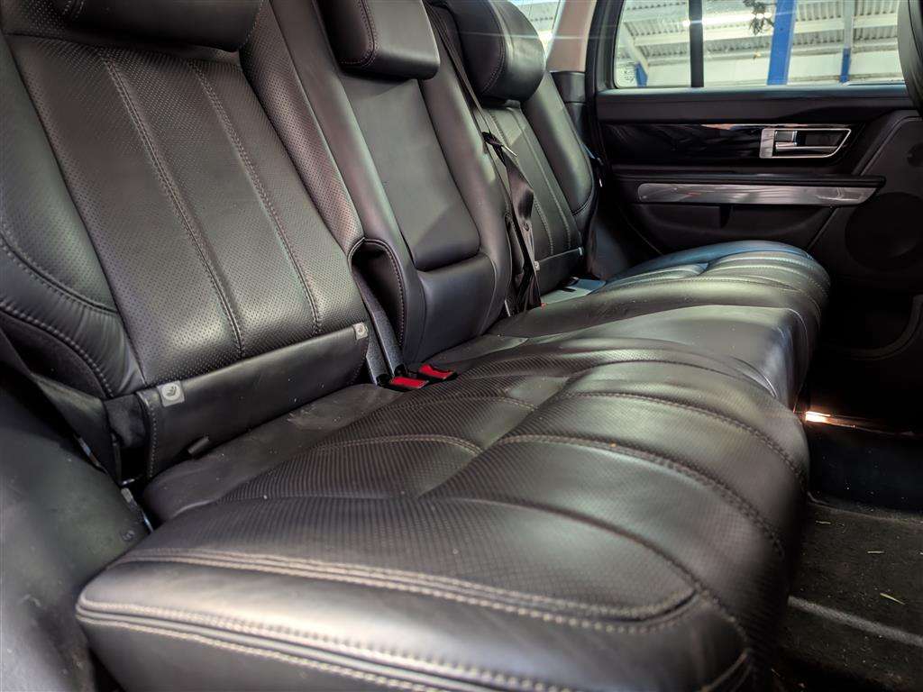 <p>2011 LAND ROVER RANGE ROVER SP HSE TDV6 A</p>