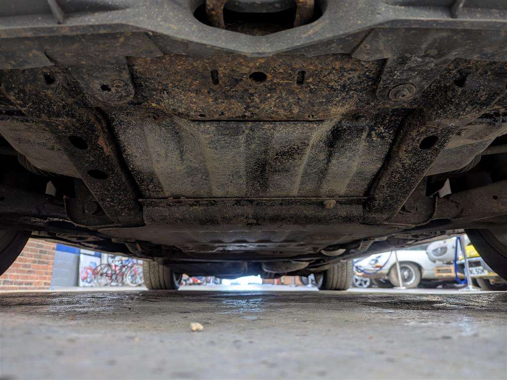 <p>2011 LAND ROVER RANGE ROVER SP HSE TDV6 A</p>