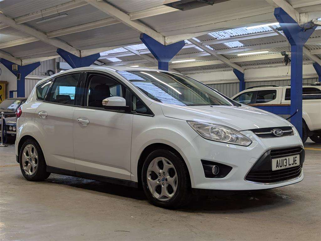 <p>2013 FORD C-MAX ZETEC TDCI</p>