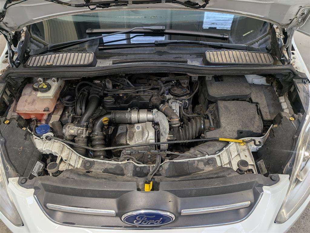 <p>2013 FORD C-MAX ZETEC TDCI</p>