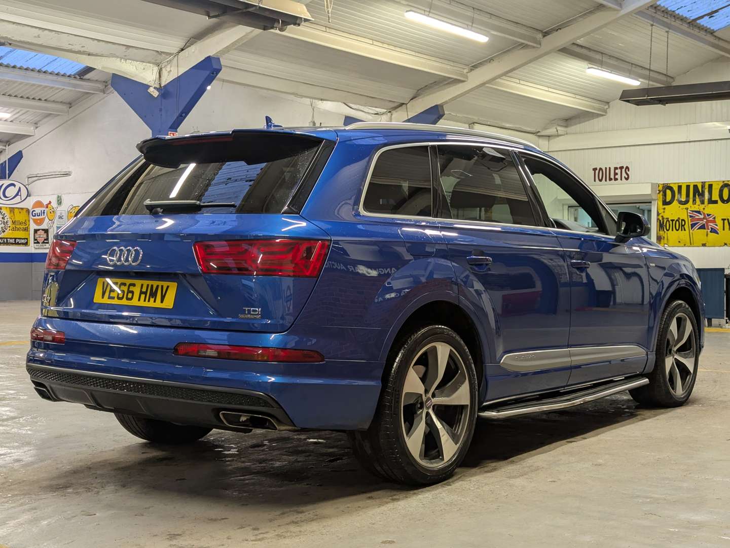 <p>2016 AUDI Q7 S LINE TDI QUATTRO AUT</p>