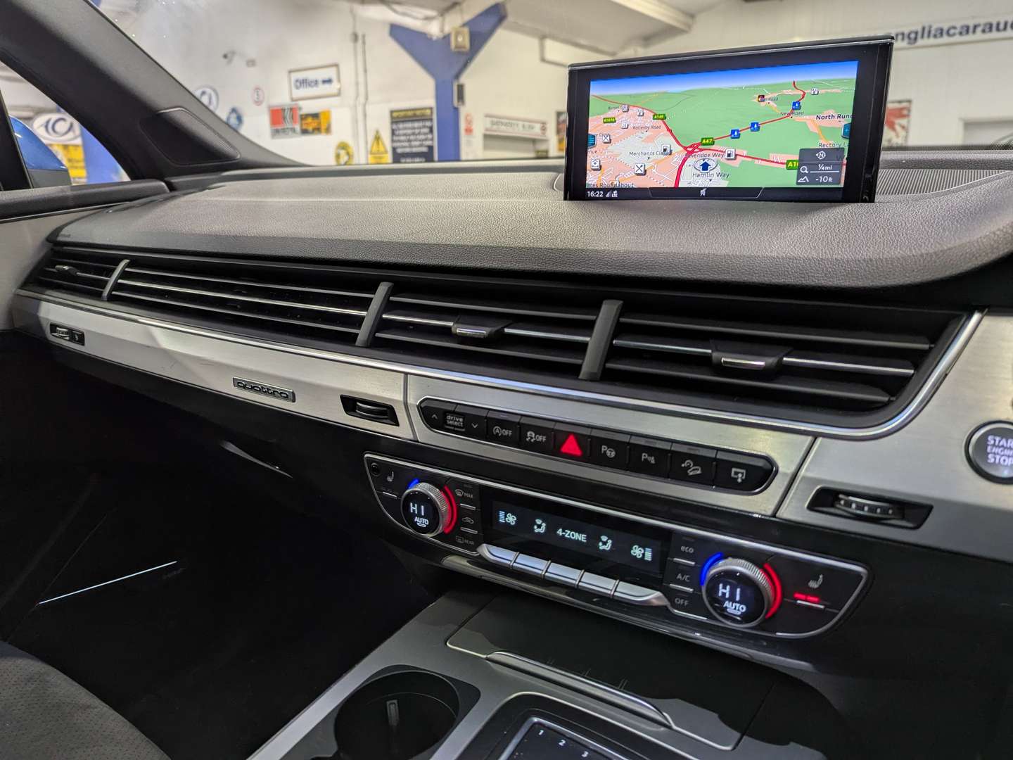 <p>2016 AUDI Q7 S LINE TDI QUATTRO AUT</p>