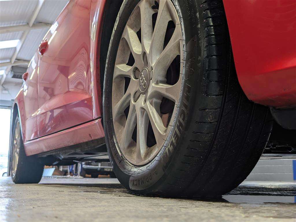 <p>2013 AUDI A3 SE TDI</p>