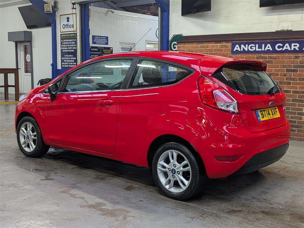 <p>2014 FORD FIESTA ZETEC</p>