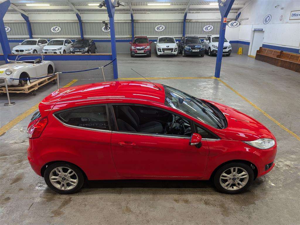 <p>2014 FORD FIESTA ZETEC</p>