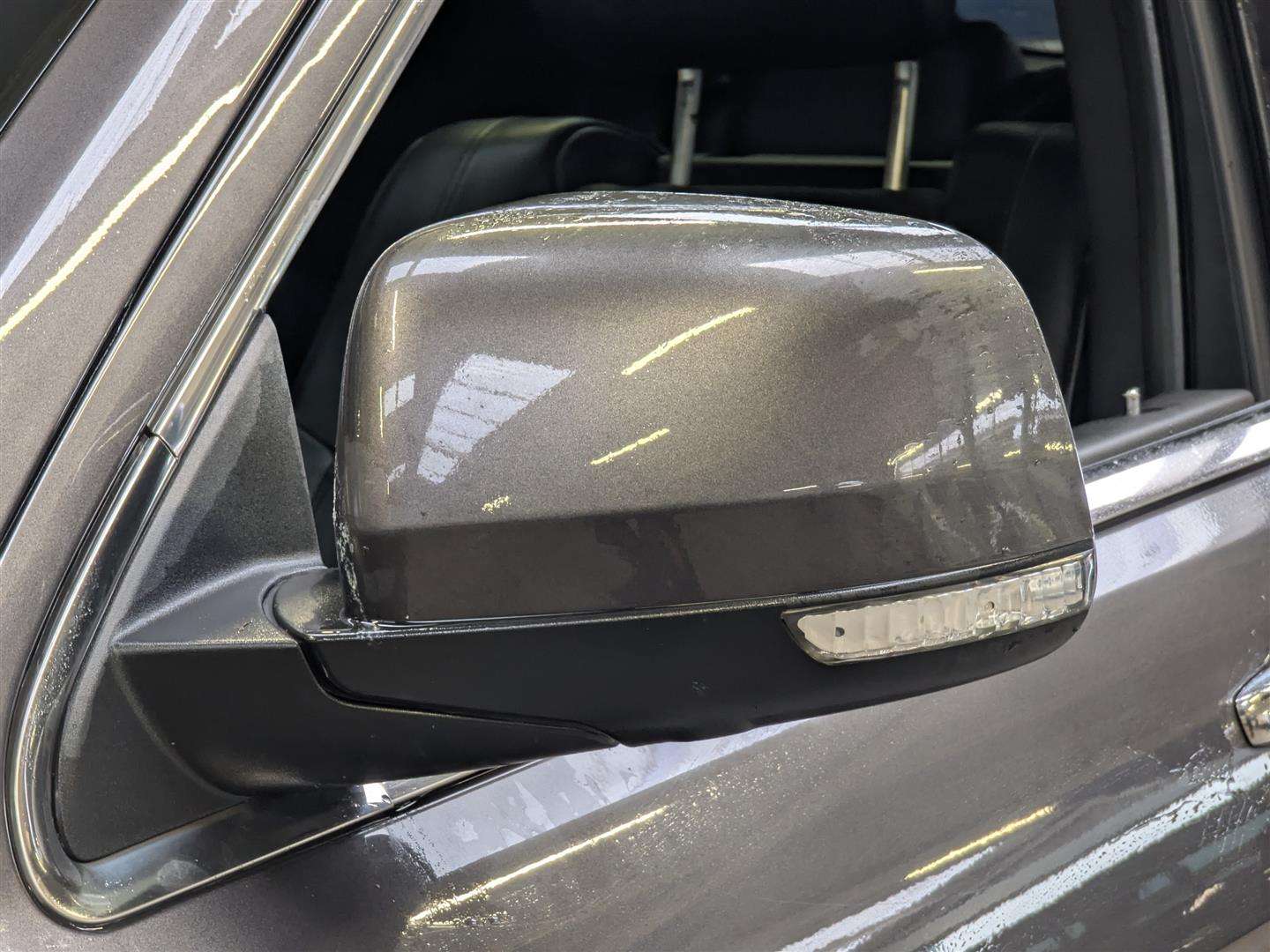 <p>2014 JEEP GRAND CHEROKEE SUMMIT CRD</p>