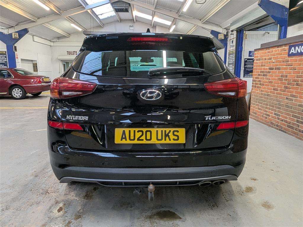<p>2020 HYUNDAI TUCSON N LNE 48V MHEV CRD</p>