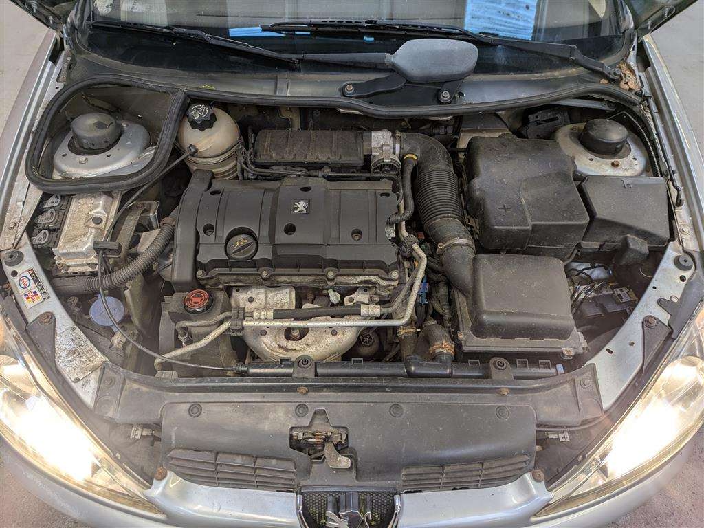 <p>2004 PEUGEOT 206 ALLURE</p>