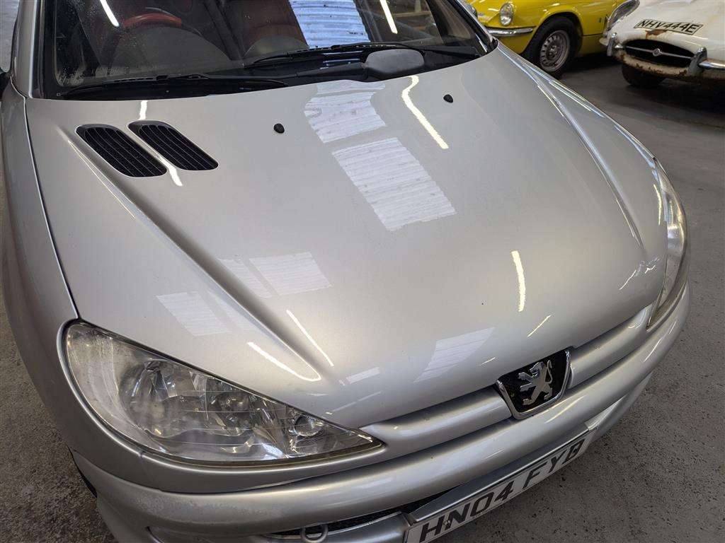 <p>2004 PEUGEOT 206 ALLURE</p>