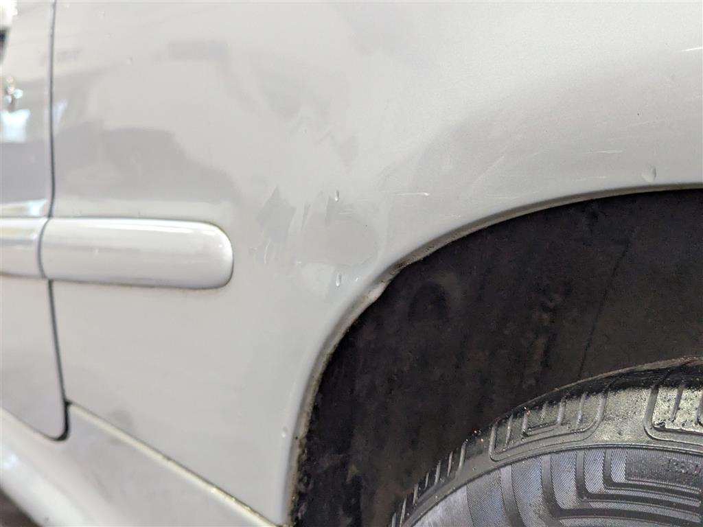 <p>2004 PEUGEOT 206 ALLURE</p>