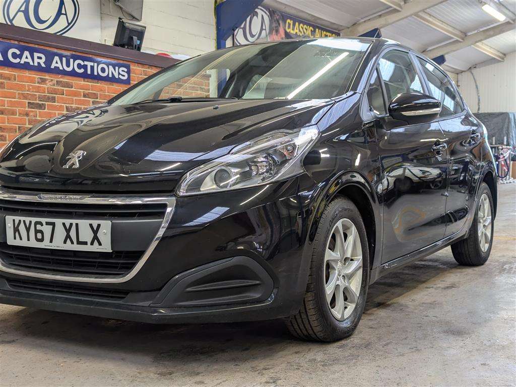 <p>2017 PEUGEOT 208 ACTIVE BLUE HDI S/S</p>