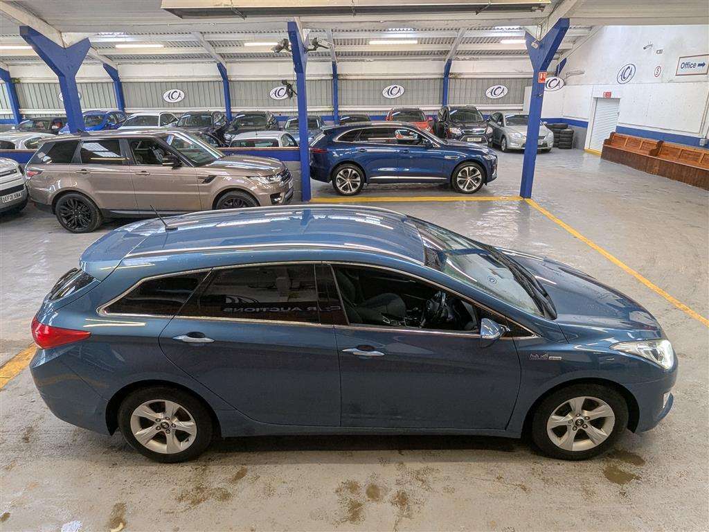 <p>2013 HYUNDAI I40 STYLE BLUE DRIVE CRDI</p>