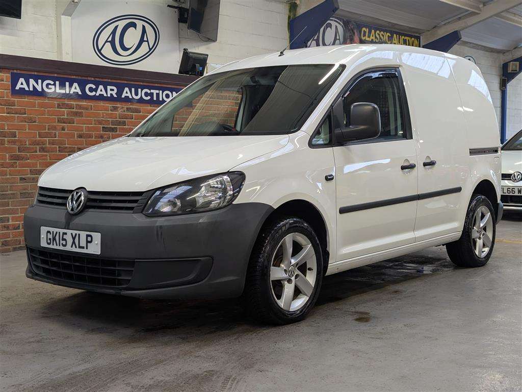<p>2015 VOLKSWAGEN CADDY C20 STARTLINE TDI</p>