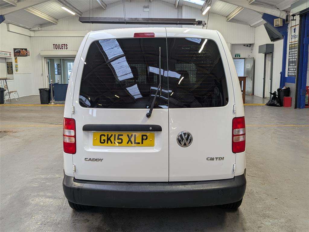 <p>2015 VOLKSWAGEN CADDY C20 STARTLINE TDI</p>