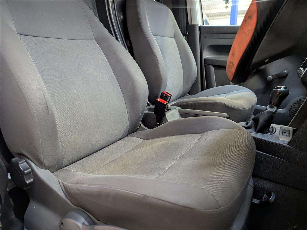 <p>2015 VOLKSWAGEN CADDY C20 STARTLINE TDI</p>