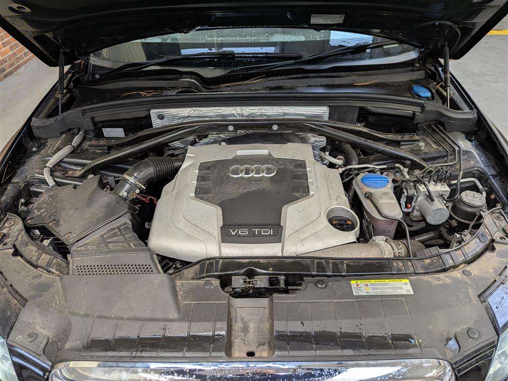 <p>2011 AUDI Q5 S LINE TDI QUATTRO A</p>