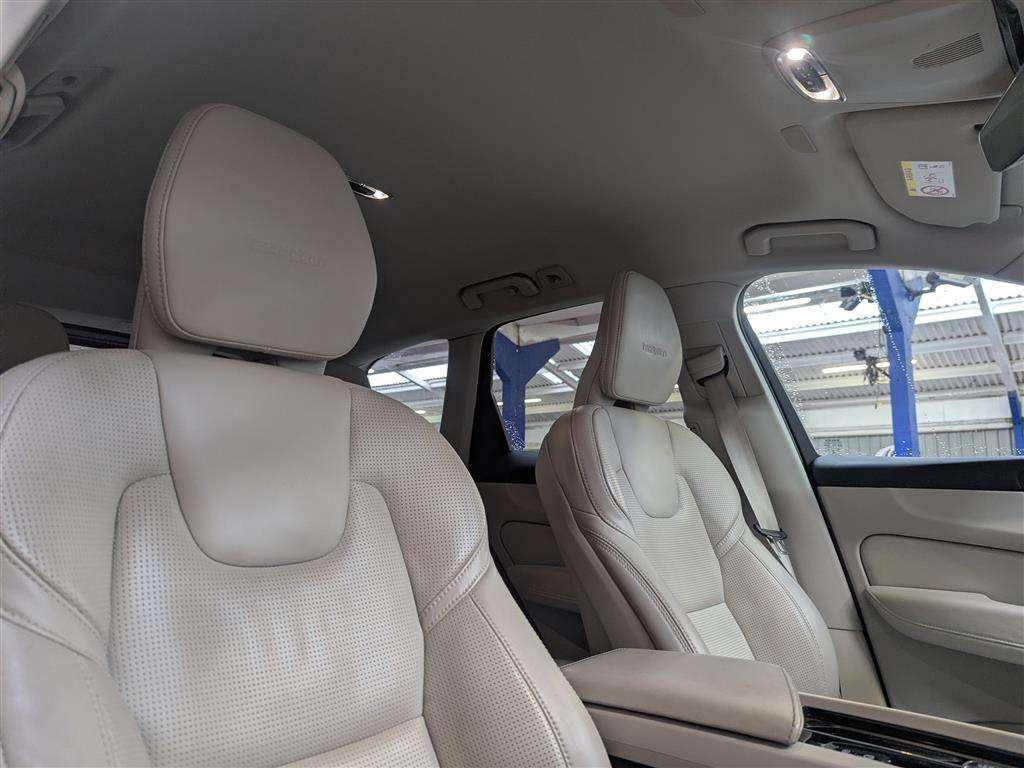 <p>2018 VOLVO XC60 INSCRIPTION PRO D4 AUTO</p>