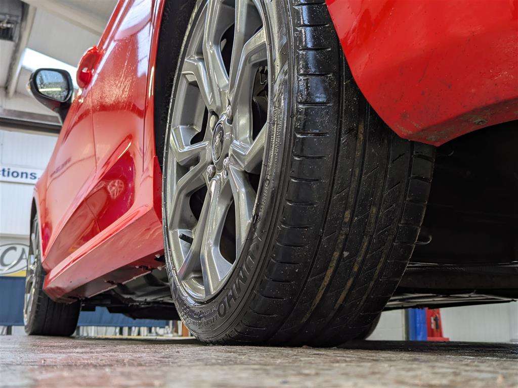 <p>2018 FORD FIESTA ST-LINE X TURBO</p>