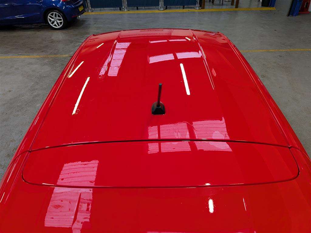 <p>2018 FORD FIESTA ST-LINE X TURBO</p>