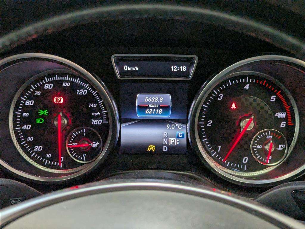 <p>2017 MERCEDES-BENZ GLE 350 D 4MATIC AMG LINE</p>