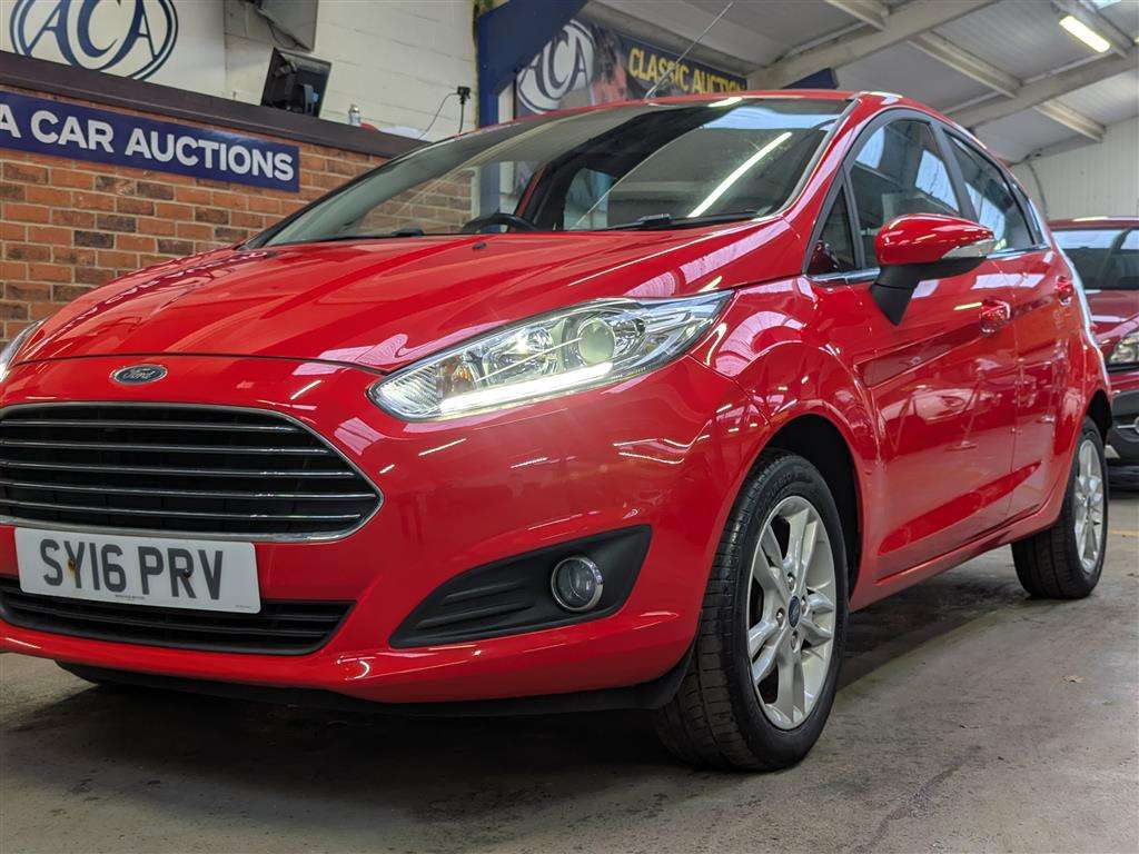 <p>2016 FORD FIESTA ZETEC</p>