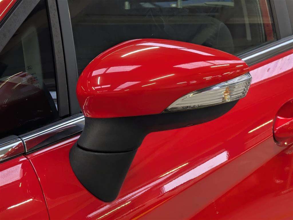 <p>2016 FORD FIESTA ZETEC</p>