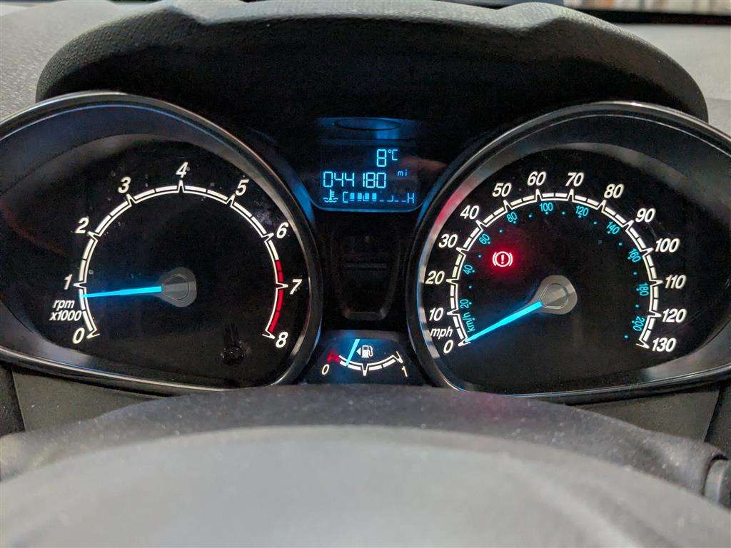 <p>2016 FORD FIESTA ZETEC</p>