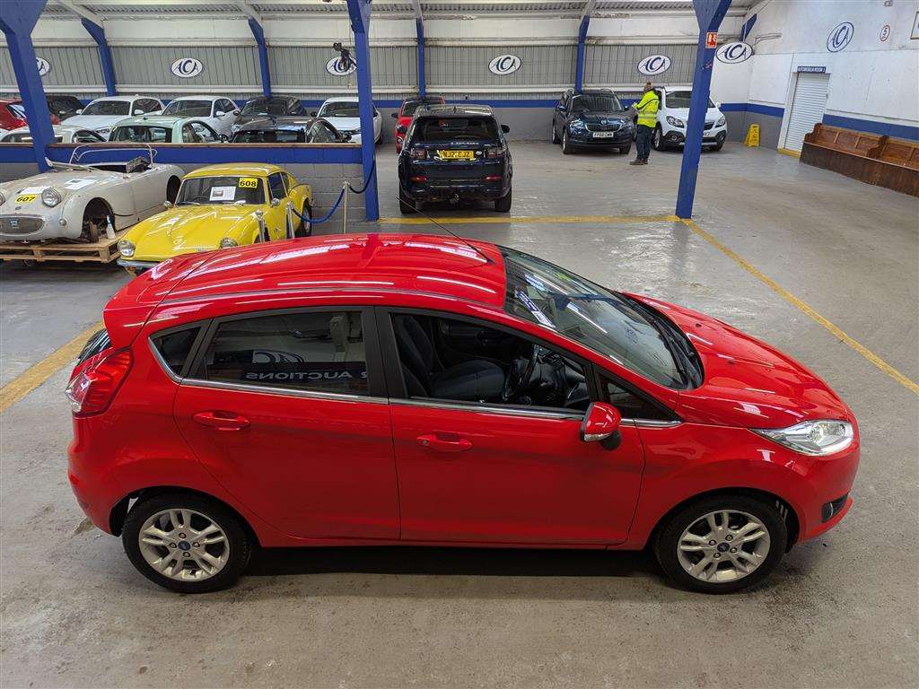 <p>2016 FORD FIESTA ZETEC</p>