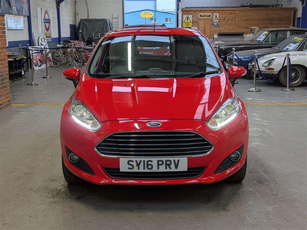<p>2016 FORD FIESTA ZETEC</p>
