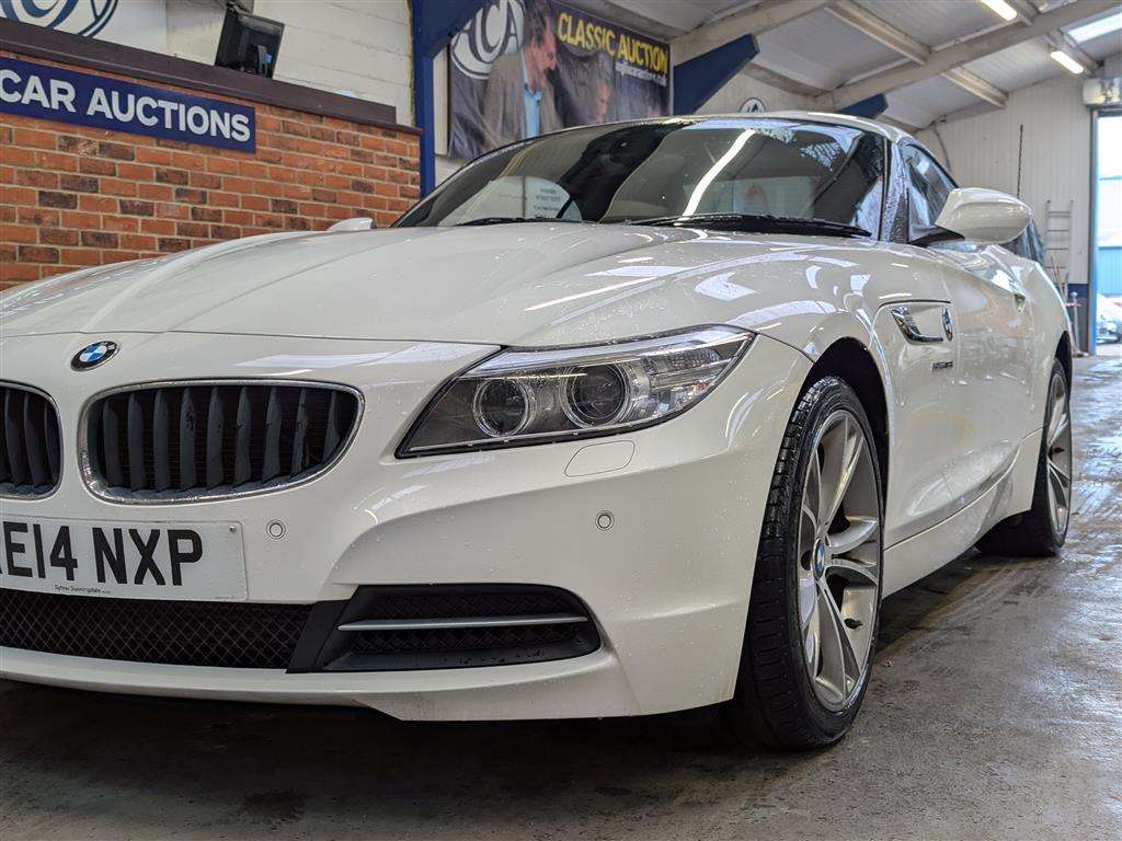 <p>2014 BMW Z4 SDRIVE18I</p>