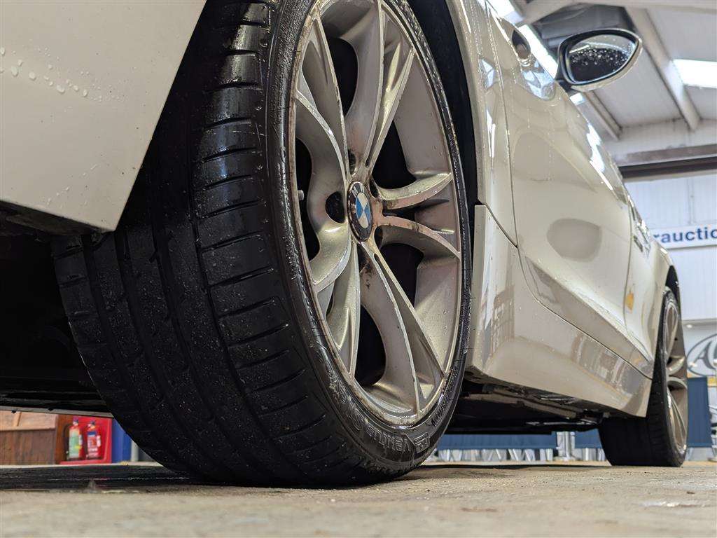 <p>2014 BMW Z4 SDRIVE18I</p>