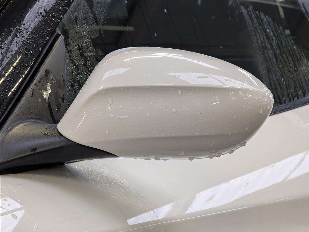 <p>2014 BMW Z4 SDRIVE18I</p>