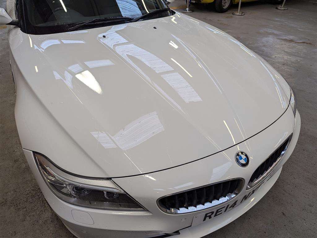 <p>2014 BMW Z4 SDRIVE18I</p>