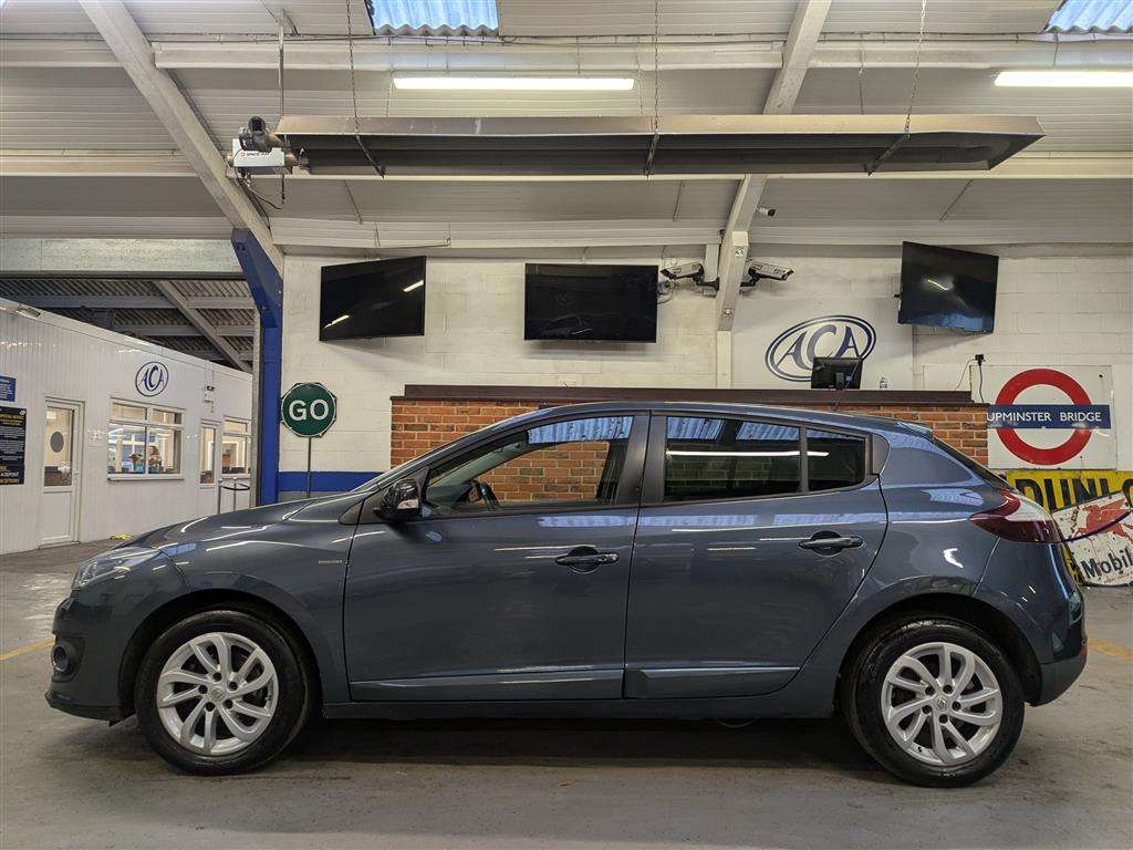 <p>2015 RENAULT MEGANE LIMITED ENERGY DCI</p>