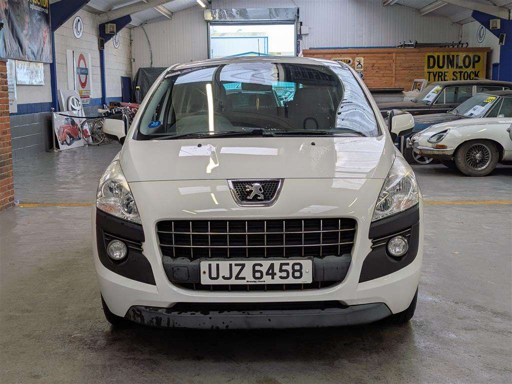 <p>2013 PEUGEOT 3008 ACTIVE HDI</p>