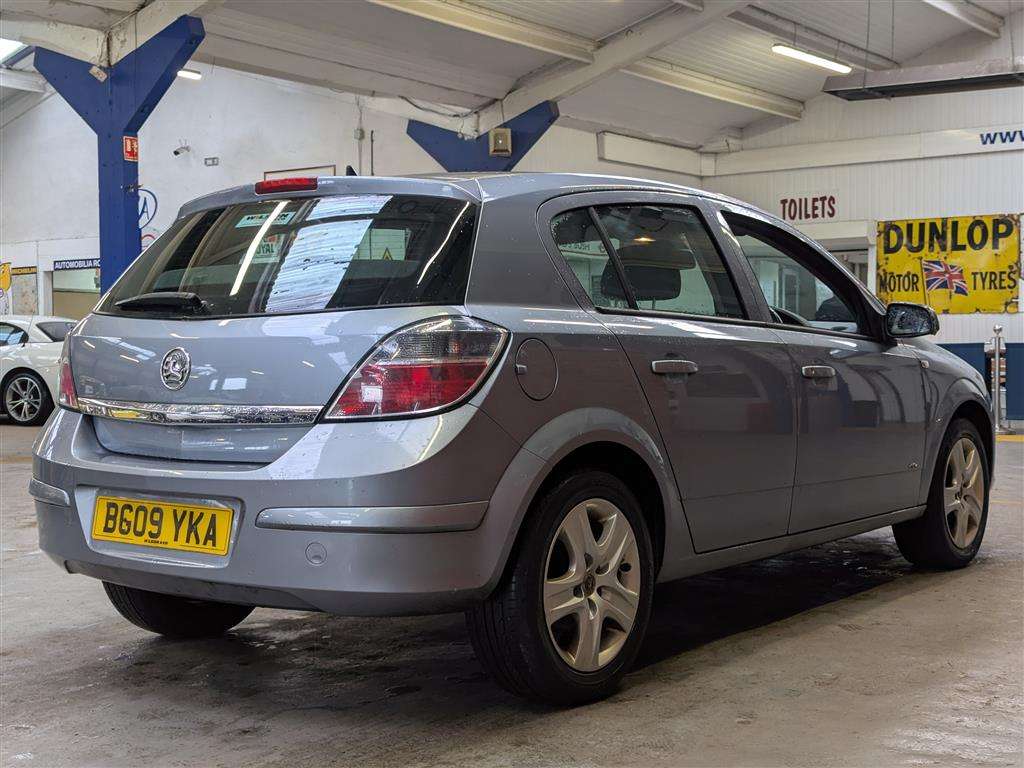 <p>2009 VAUXHALL ASTRA ACTIVE</p>