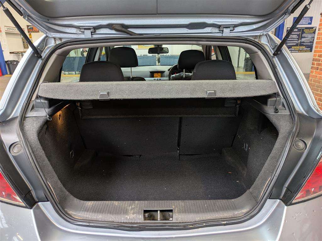 <p>2009 VAUXHALL ASTRA ACTIVE</p>