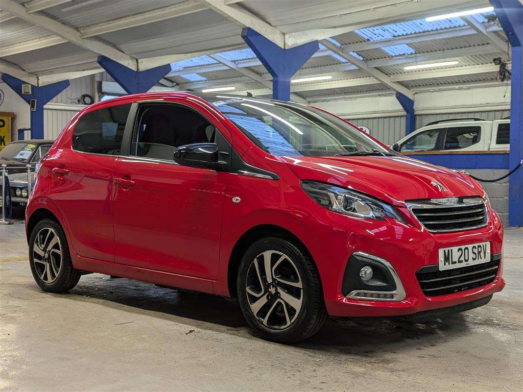 <p>2020 PEUGEOT 108 ALLURE</p>