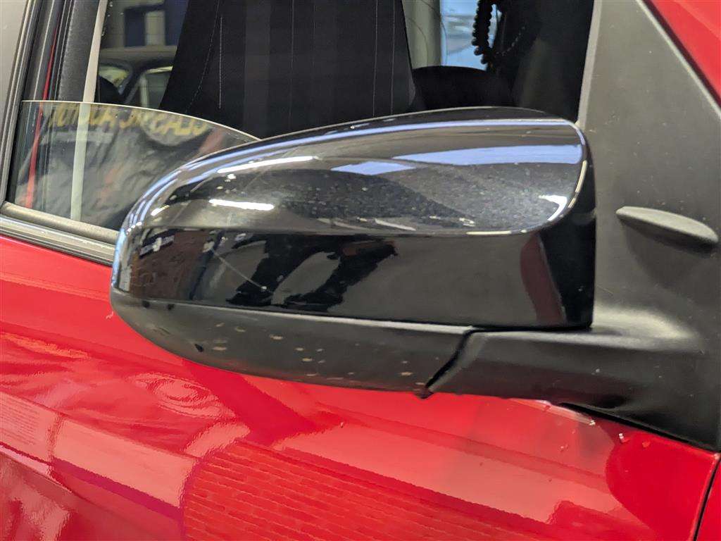 <p>2020 PEUGEOT 108 ALLURE</p>