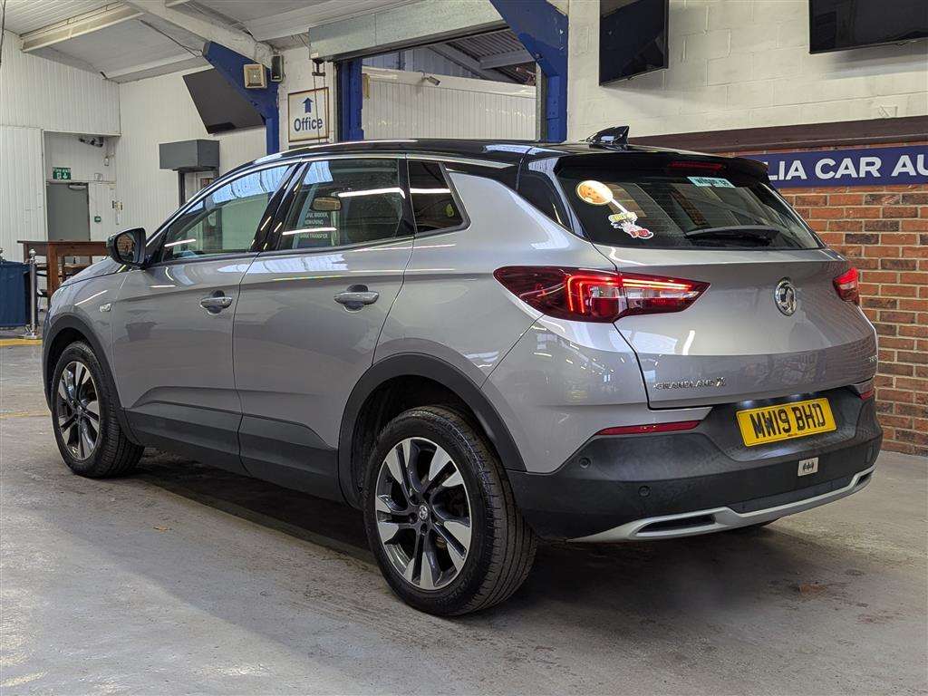 <p>2019 VAUXHALL GRANDLAND X SPORT NAV TUR</p>