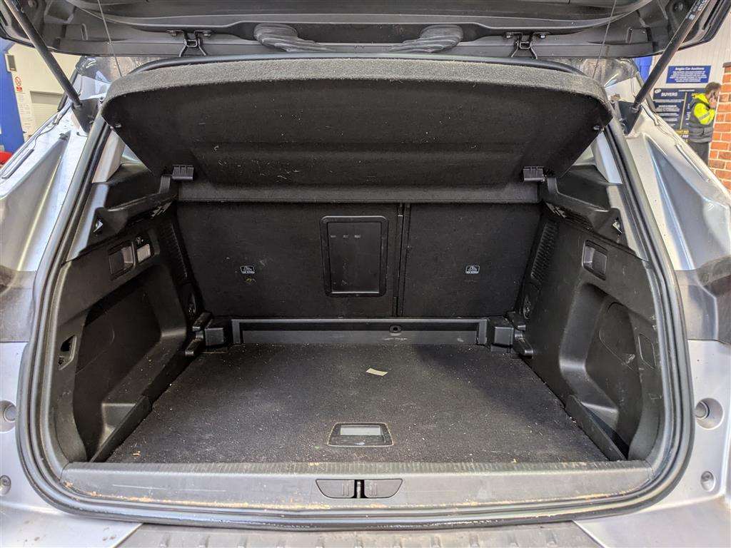 <p>2019 VAUXHALL GRANDLAND X SPORT NAV TUR</p>