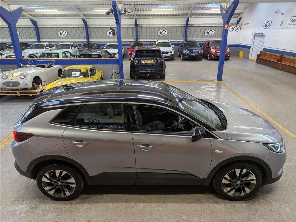 <p>2019 VAUXHALL GRANDLAND X SPORT NAV TUR</p>