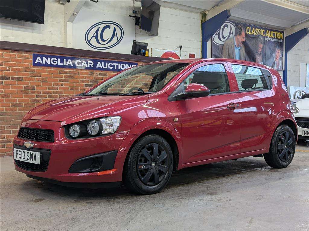 <p>2013 CHEVROLET AVEO LS</p>
