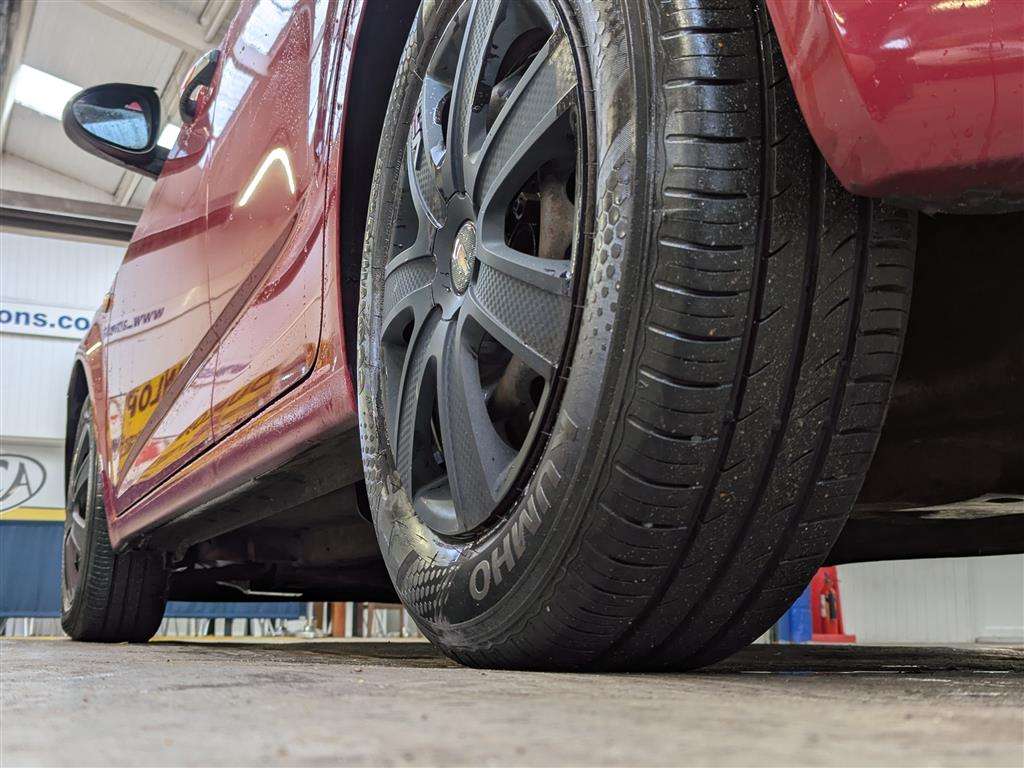 <p>2013 CHEVROLET AVEO LS</p>