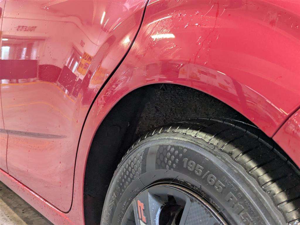 <p>2013 CHEVROLET AVEO LS</p>